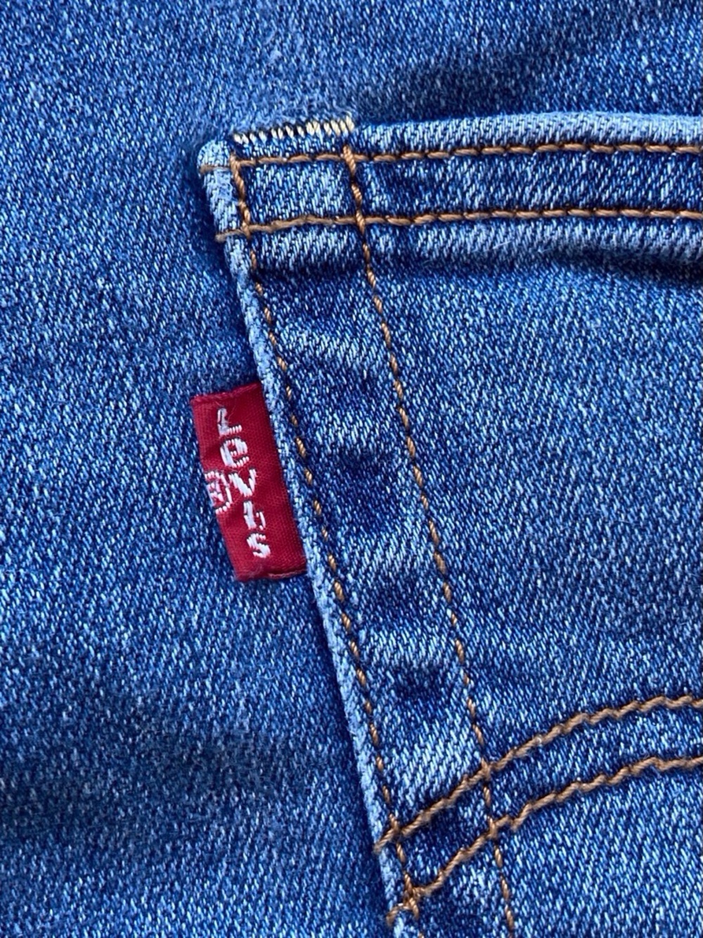 Levi's Blue Denim Distressed Cutoff Shorts W31. Summer ready - Picture 6 of 11